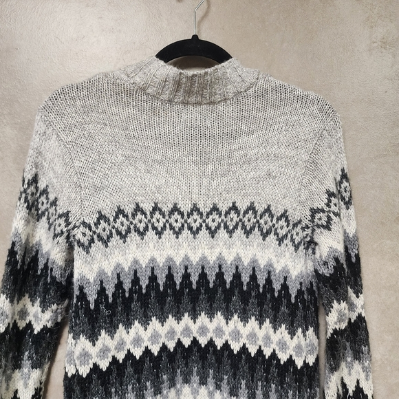 American Eagle Women's Open Front Gray/Black/White Aztec Design Cardigan Sz S - Picture 6 of 8